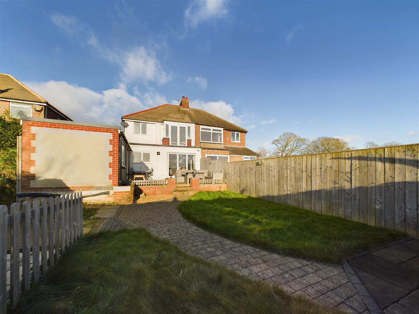 Sewerby Road, Bridlington Belts Estate Agents